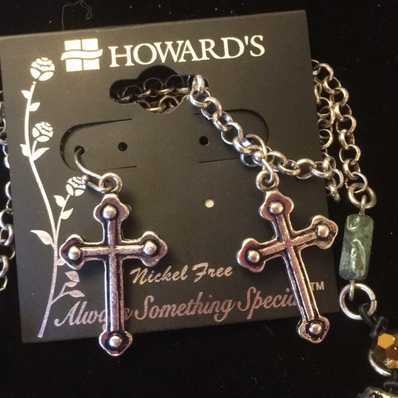 howards Jewelry Howards Cross Fashion Necklace Earrings Set Nwt